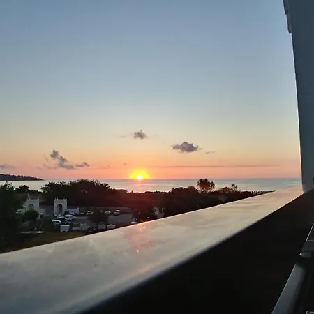 Apartment Life Sunrise